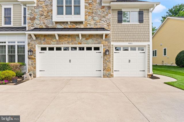9311 TALISMAN DR, Vienna, VA 22182