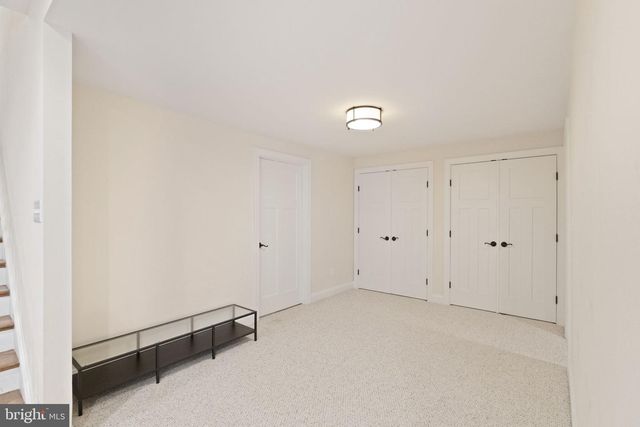 9311 TALISMAN DR, Vienna, VA 22182