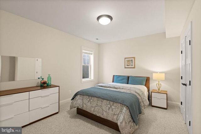 9311 TALISMAN DR, Vienna, VA 22182