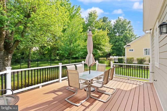 9311 TALISMAN DR, Vienna, VA 22182