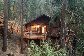 24166 Cresta, Crestline, CA 92325