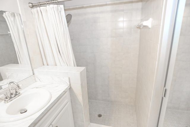 15061 Durham Lane, Davie, FL 33331