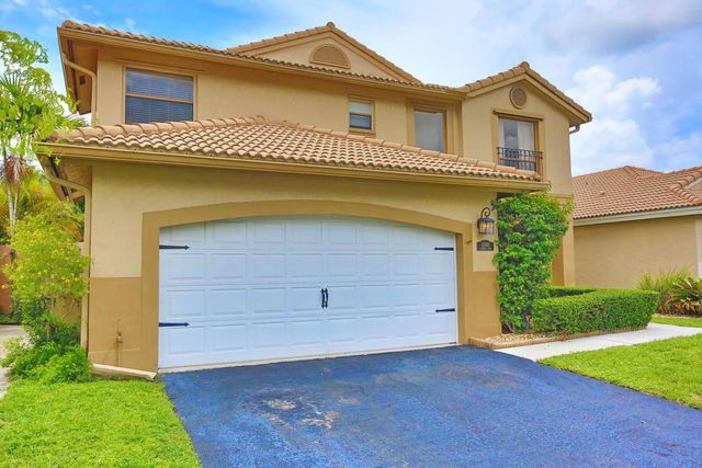 15061 Durham Lane, Davie, FL 33331