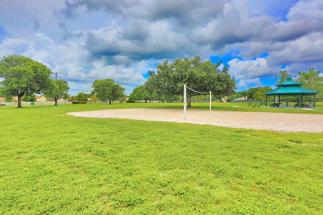 15061 Durham Lane, Davie, FL 33331