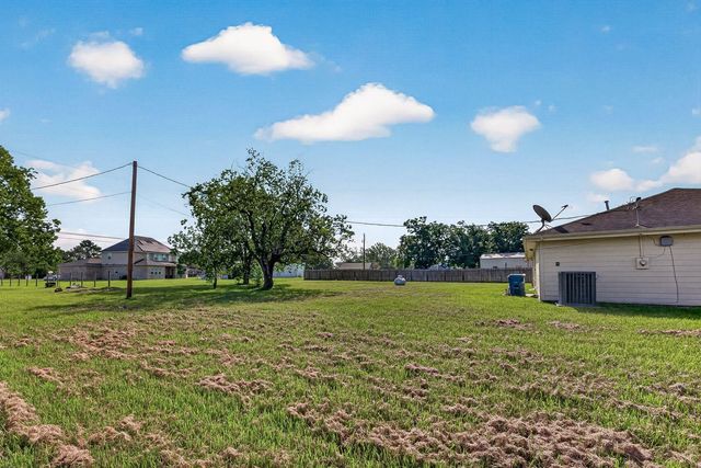 13310 Boudreaux Estates Drive, Tomball, TX 77377