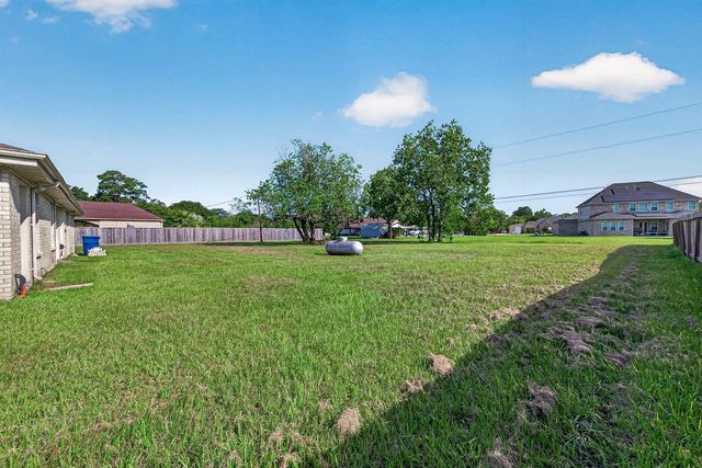 13310 Boudreaux Estates Drive, Tomball, TX 77377