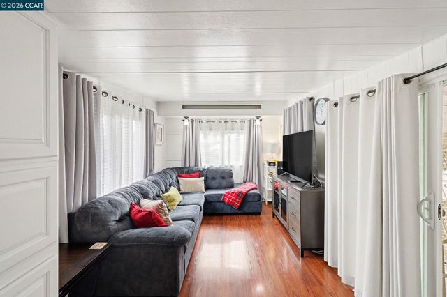 75 E Bolton Rd 29, Oakley, CA 94561