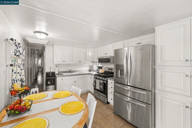 75 E Bolton Rd 29, Oakley, CA 94561