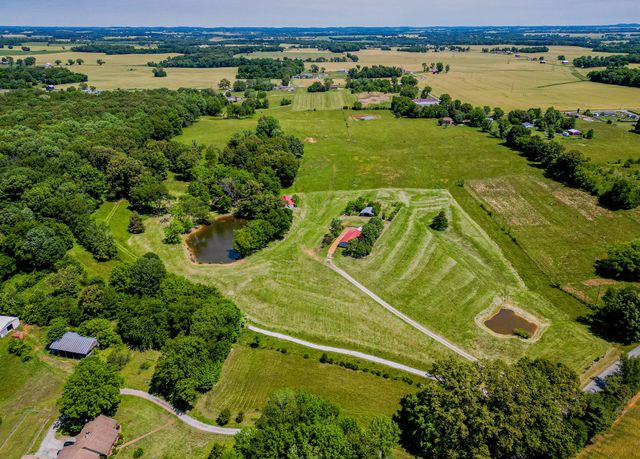 3 Valley Rd, Springfield, TN 37172