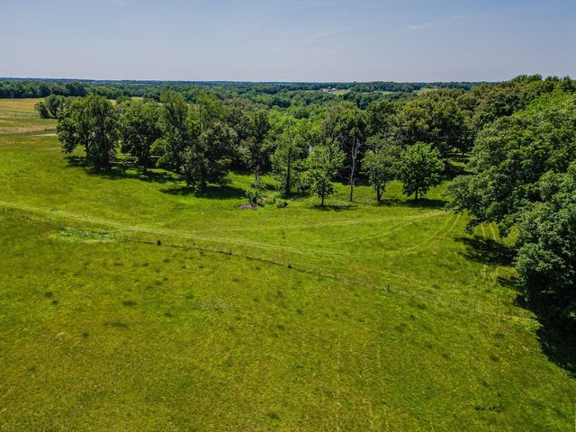 3 Valley Rd, Springfield, TN 37172