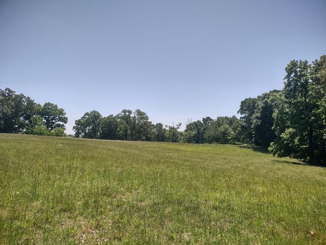 3 Valley Rd, Springfield, TN 37172