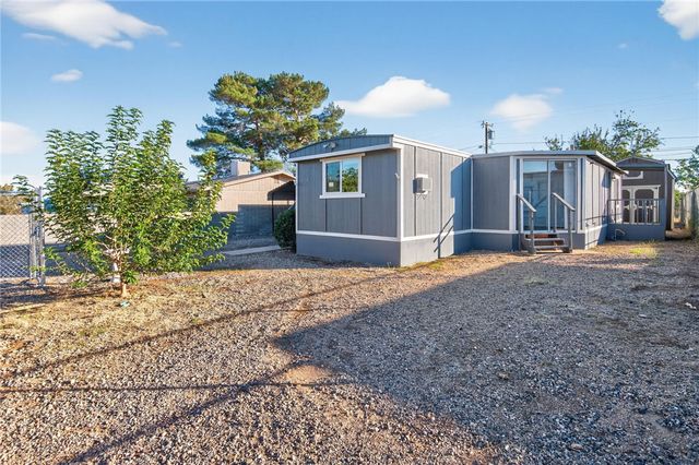 3150 E Potter Avenue, Kingman, AZ 86409