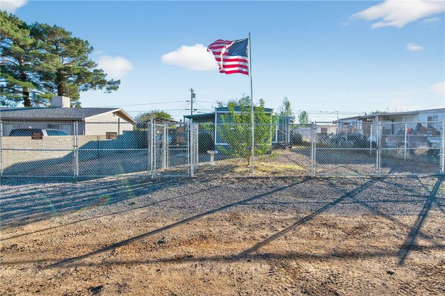 3150 E Potter Avenue, Kingman, AZ 86409