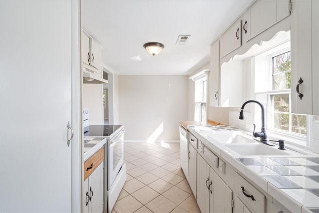 202 Buttry Road, Rogers, AR 72756