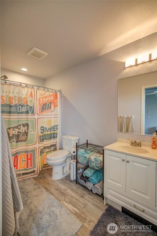 1120 Ocean Shores Boulevard SW, Ocean Shores, WA 98569