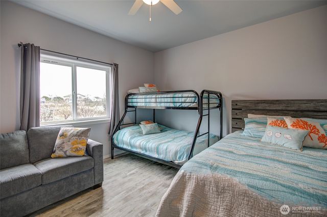 1120 Ocean Shores Boulevard SW, Ocean Shores, WA 98569