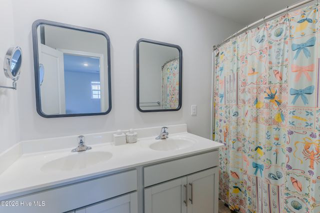 305 Tina Mae Drive, Vanceboro, NC 28586