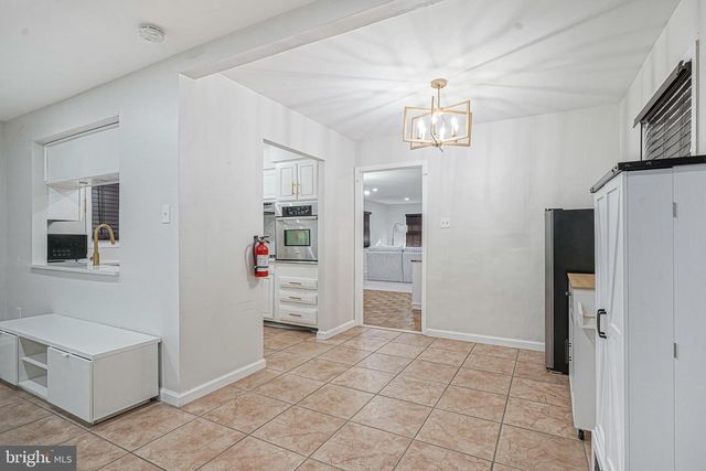 36 EDEN ROCK LN, Willingboro, NJ 08046