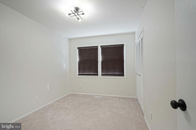 36 EDEN ROCK LN, Willingboro, NJ 08046