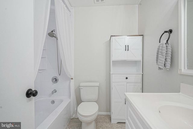 36 EDEN ROCK LN, Willingboro, NJ 08046