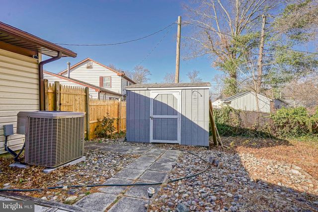 36 EDEN ROCK LN, Willingboro, NJ 08046