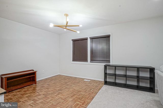 36 EDEN ROCK LN, Willingboro, NJ 08046