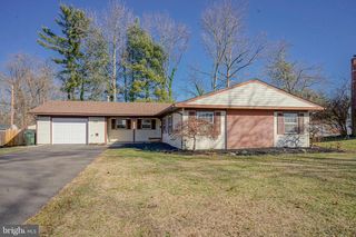 36 EDEN ROCK LN, Willingboro, NJ 08046