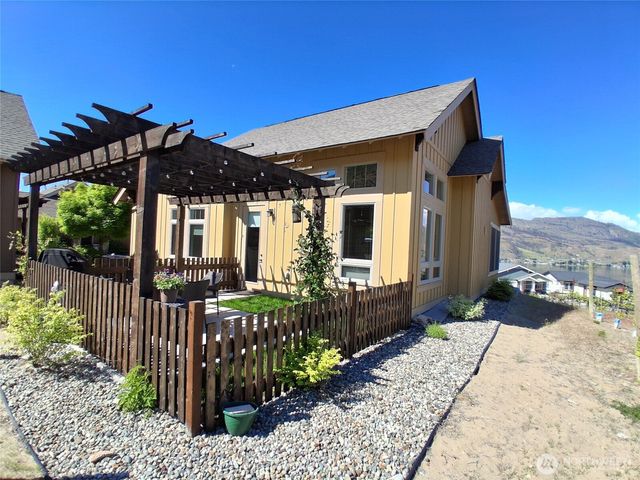 130 Village Way, Oroville, WA 98844