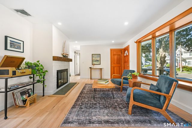 8 Millard Street, Fairfield, CT 06824