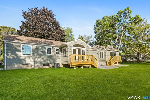 8 Millard Street, Fairfield, CT 06824