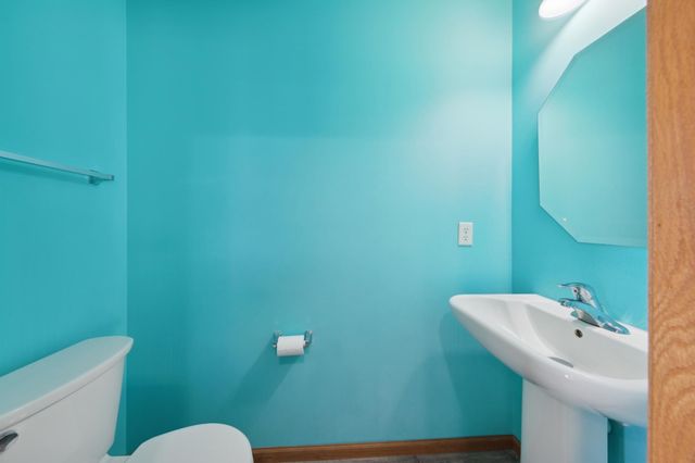 4880 149th Street N 1, Hugo, MN 55038