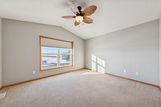 4880 149th Street N 1, Hugo, MN 55038