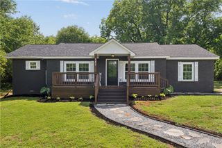 147 Taylor Road, West Union, SC 29696