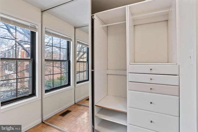 5412 WYCKLOW CT, Alexandria, VA 22304