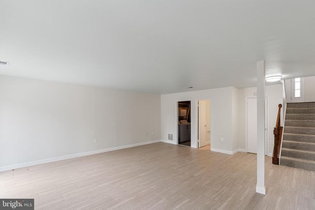 5412 WYCKLOW CT, Alexandria, VA 22304