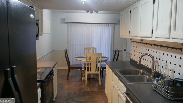 161 Woodstone Drive, Athens, GA 30605