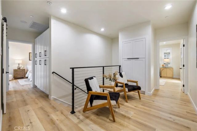 1649 N Lake Avenue 1, Pasadena, CA 91104