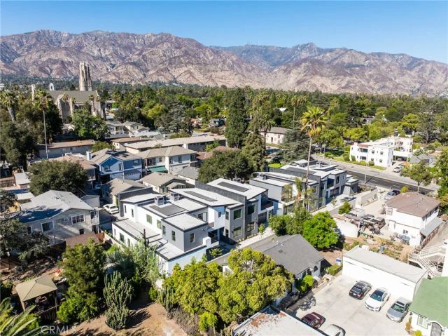 1649 N Lake Avenue 1, Pasadena, CA 91104