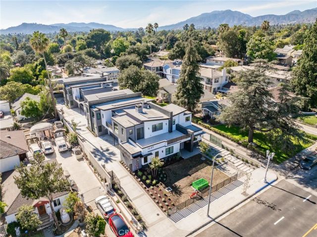 1649 N Lake Avenue 1, Pasadena, CA 91104