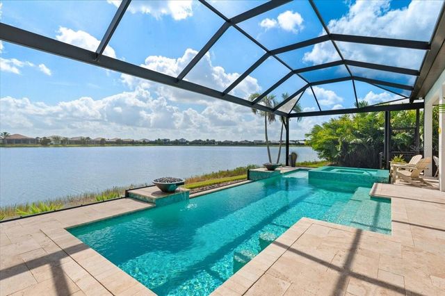 8096 GRANDE SHORES DRIVE, Sarasota, FL 34240