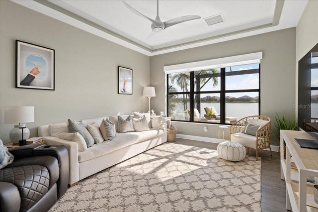 8096 GRANDE SHORES DRIVE, Sarasota, FL 34240