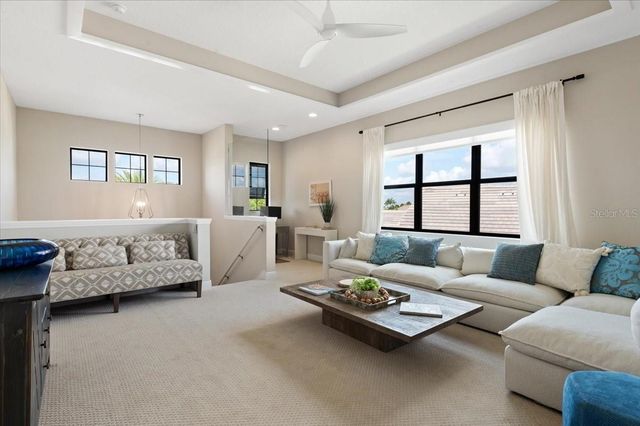 8096 GRANDE SHORES DRIVE, Sarasota, FL 34240