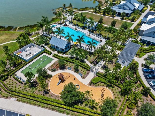 8096 GRANDE SHORES DRIVE, Sarasota, FL 34240