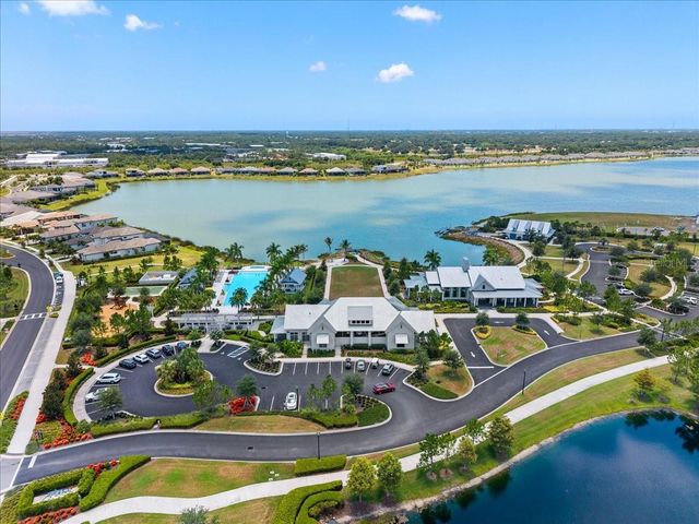 8096 GRANDE SHORES DRIVE, Sarasota, FL 34240