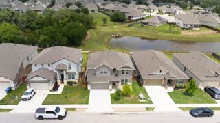 257 Falling Star LN, Georgetown, TX 78628