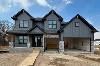4906 130th Court NE, Blaine, MN 55449
