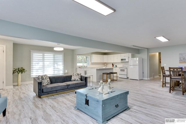 5613 Charles Street, Omaha, NE 68132
