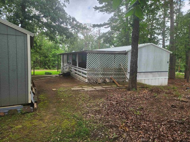 77 PR 52046, Pittsburg, TX 75686
