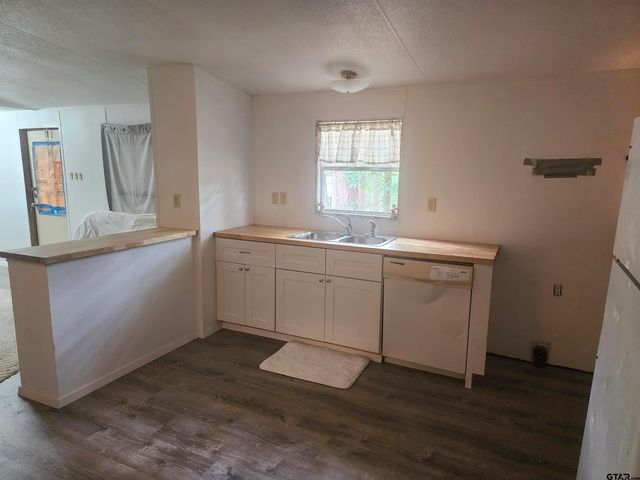 77 PR 52046, Pittsburg, TX 75686