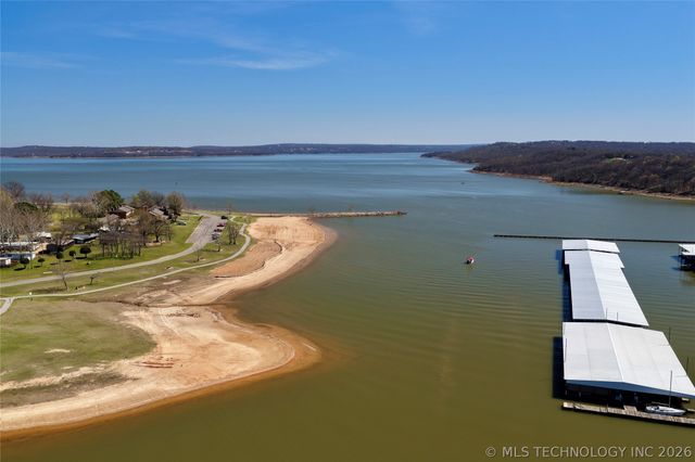 232 E Elm Street, Eufaula, OK 74432